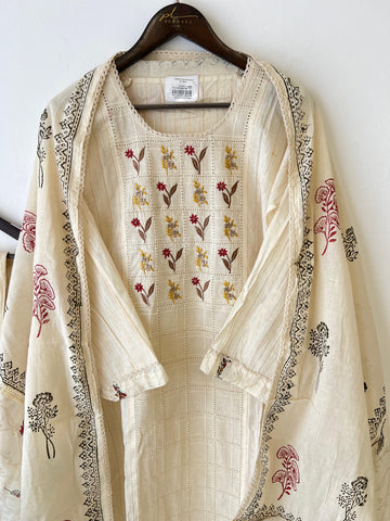 Cotton semi stitched with cota dupatta - Pehnava Lawns