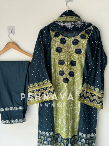 Lawn suit in deep navy and green -c-25