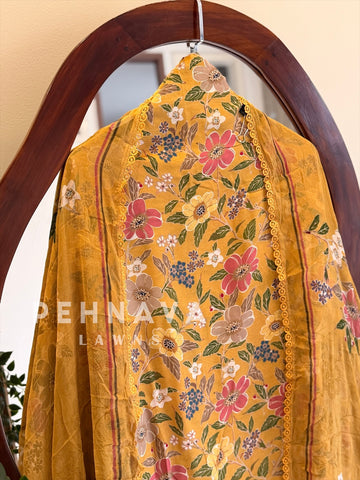 Floral Printed Unstitched Suit (Dispatch Time 4-5 Days)