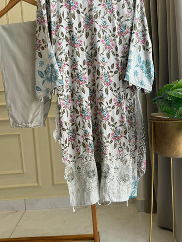 Floral Patterned Ready to Wear Suit-005