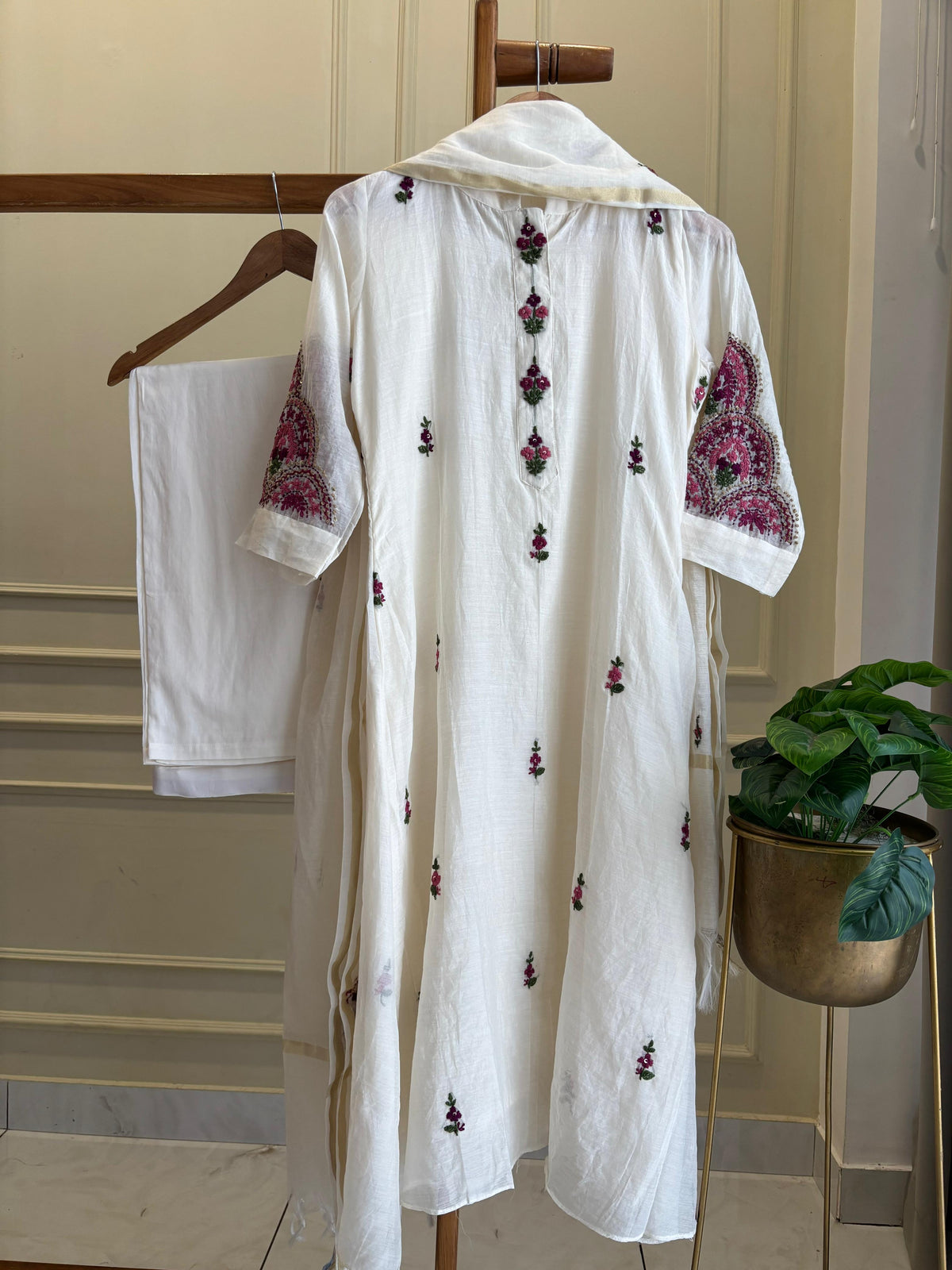 Premium Floral Embroidery Salwar Kameez