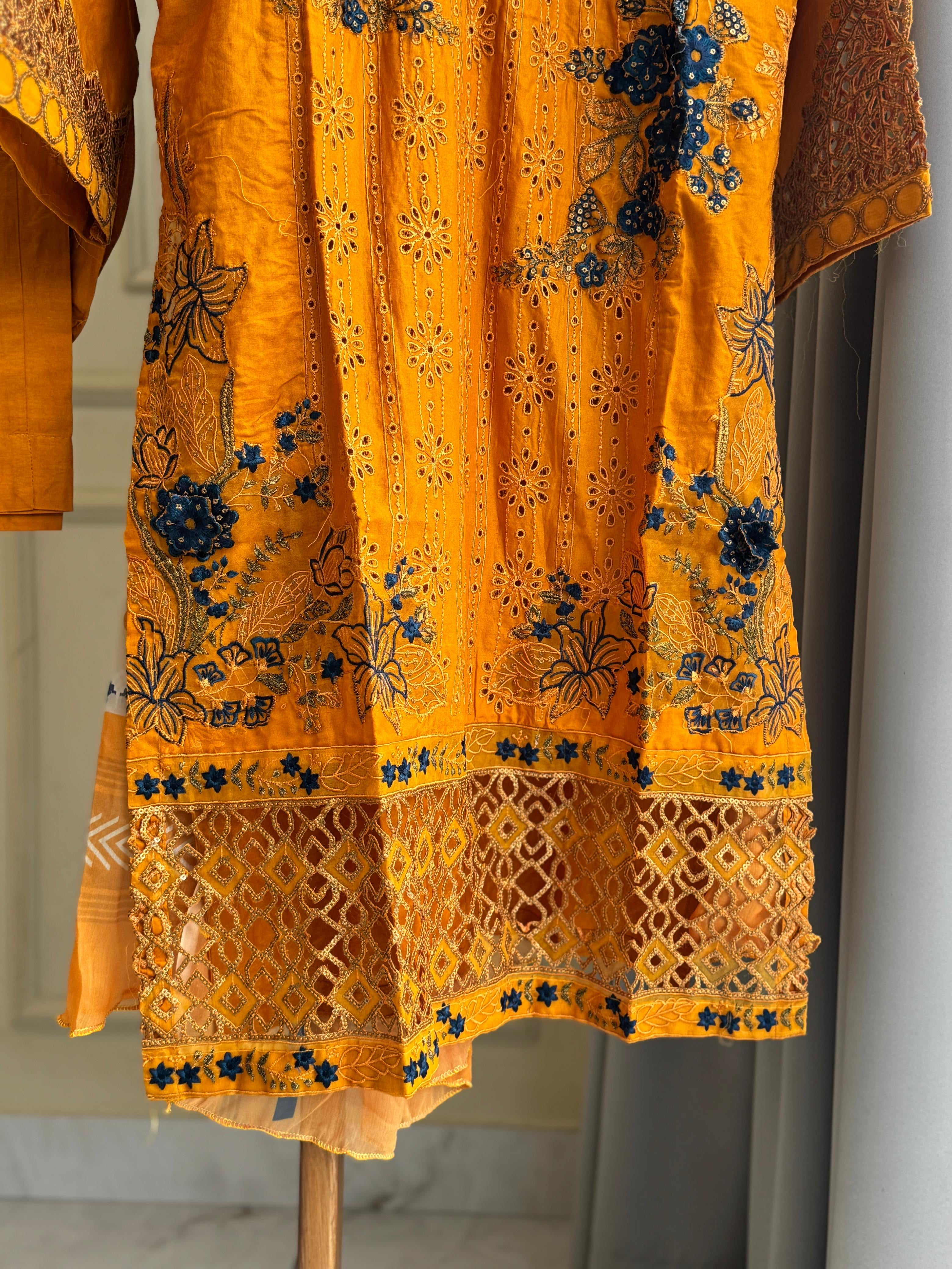 Binsaeed Cut work Embroidered Suit-0895