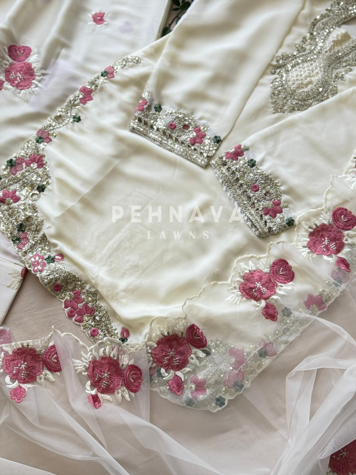 Cutwork Floral Suit-1564 - Pehnava Lawns