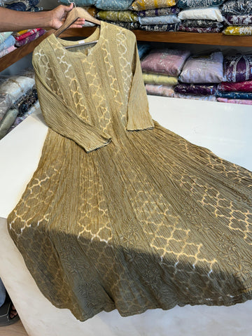 Authentic chikankari Anarkali-Kurta