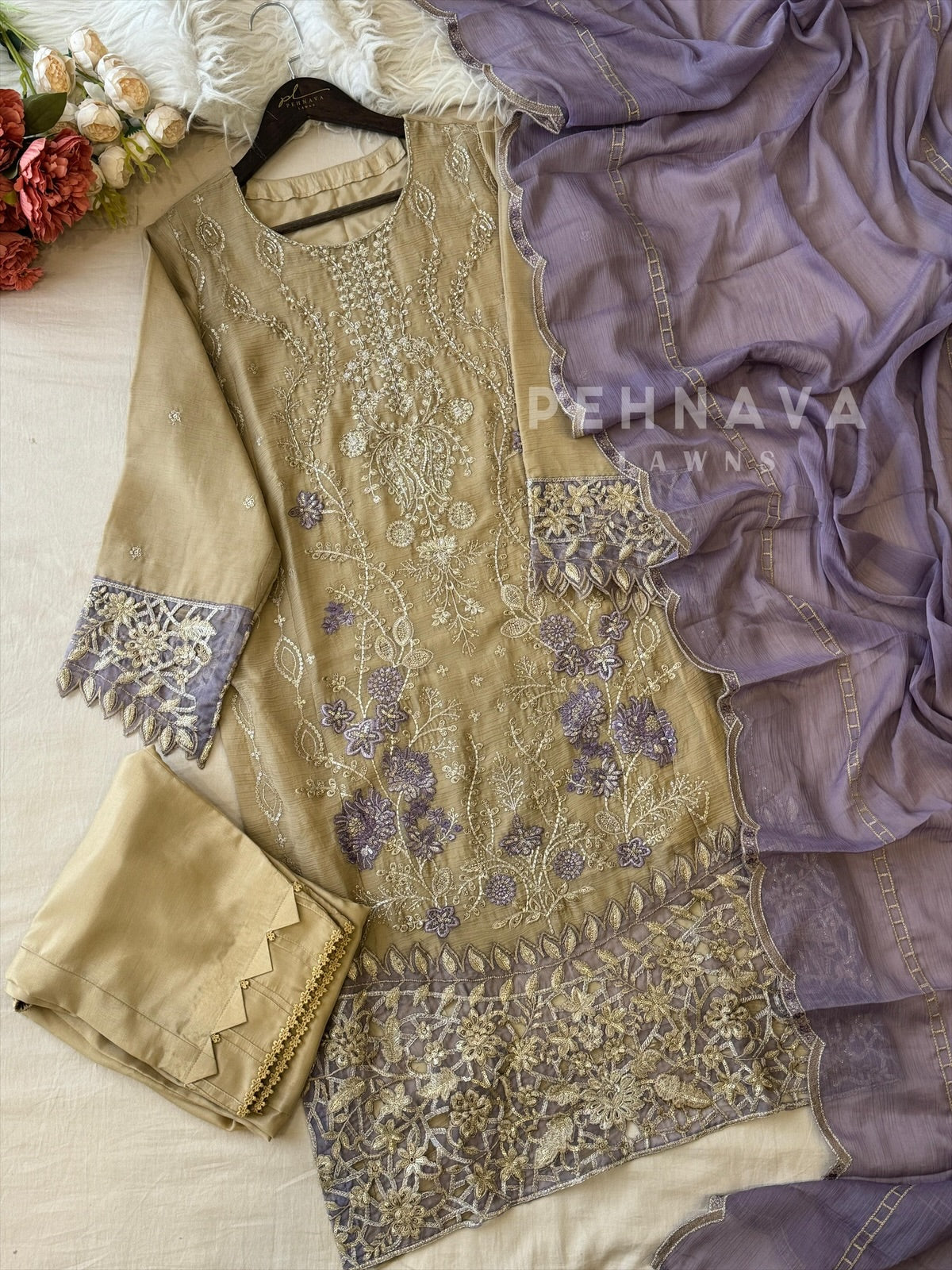 Floral Embroidered Chiffon Suit 6454 - Pehnava Lawns