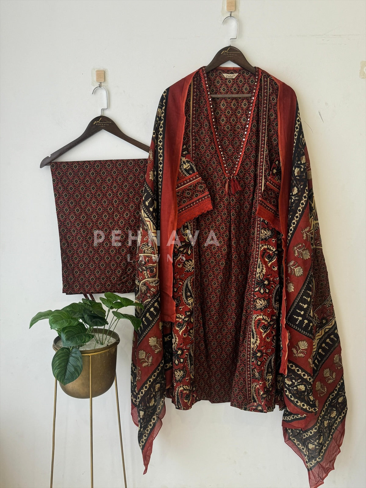 Printed Cotton Kurthi Suit-18251 - Pehnava Lawns