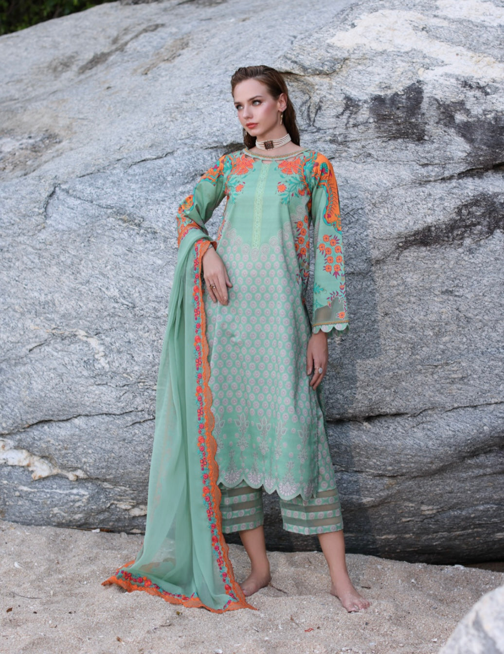 Charizma Printed Suit-3