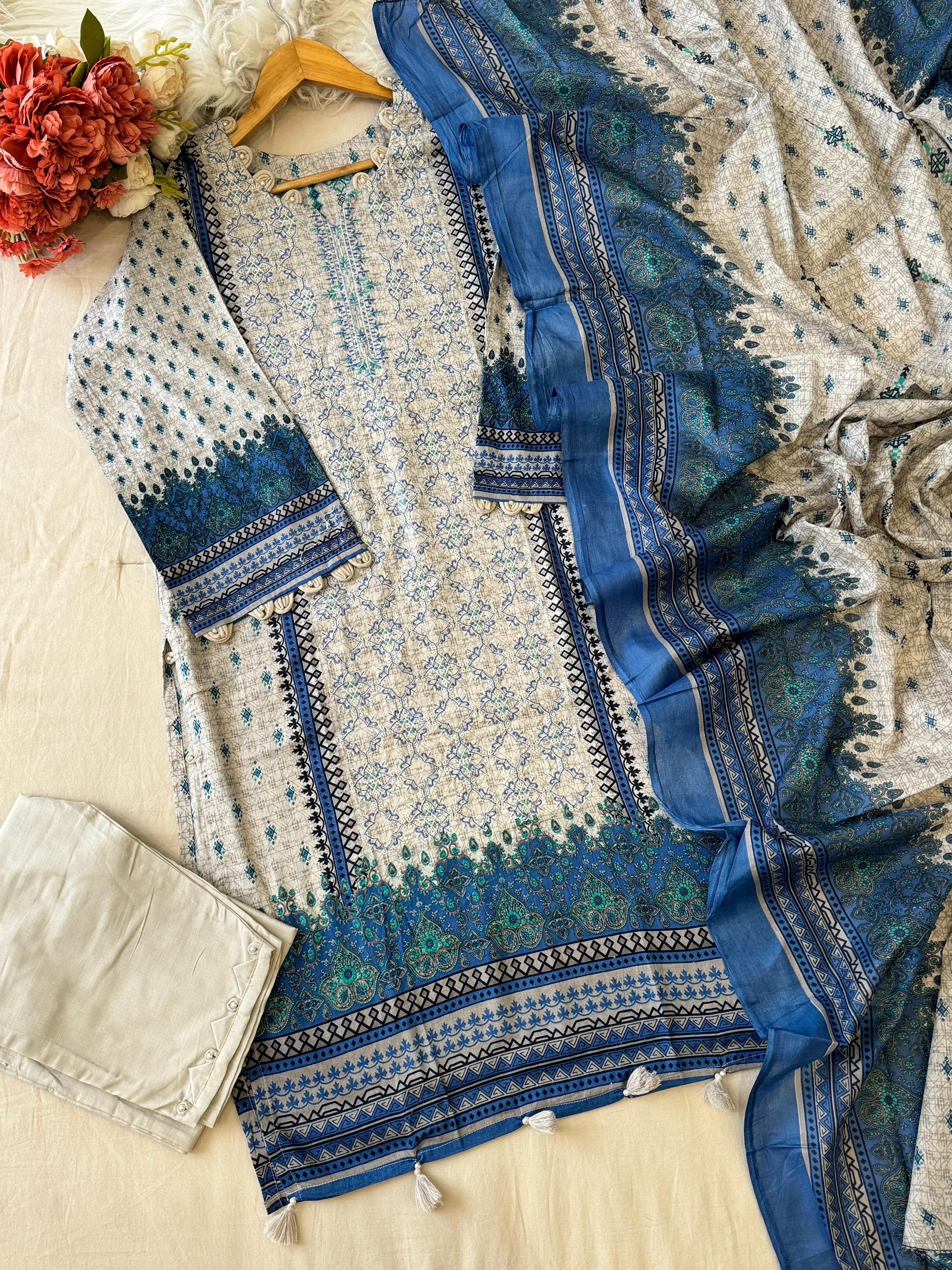 New Ready to Wear Embroidered Suit-1001