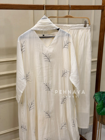 Embroidered Three Piece Suit Set 5058