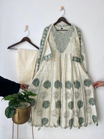 Pure cotton embroidered Anarakali suit - Pehnava Lawns