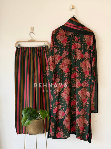 Floral Printed Three Piece Set SN6003
