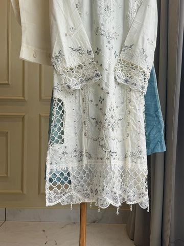 White Pink Embroidered Pakistani Suit-5364C