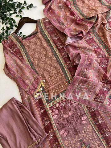 Printed Crepe Suit Set - Pehnava Lawns
