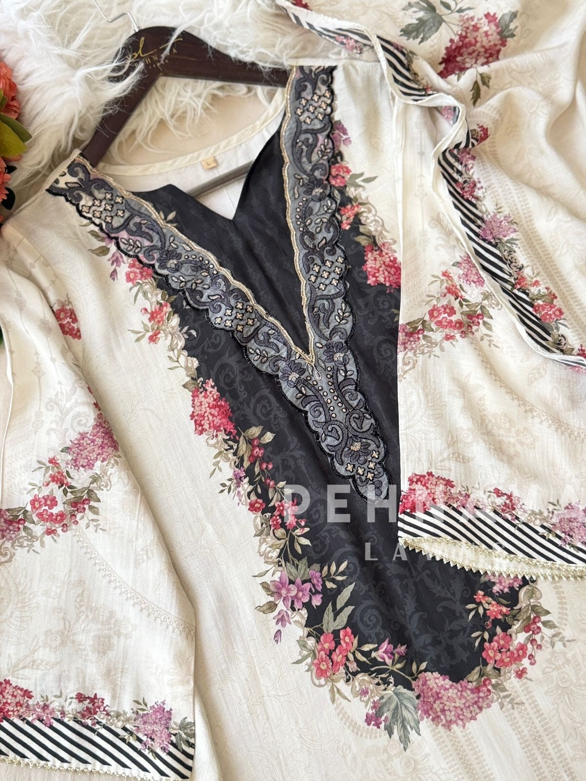 Muslin Unstitched Suit 357