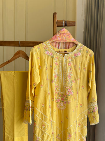 Binsaeed Pakistani Embroidered lawn Suit-0859