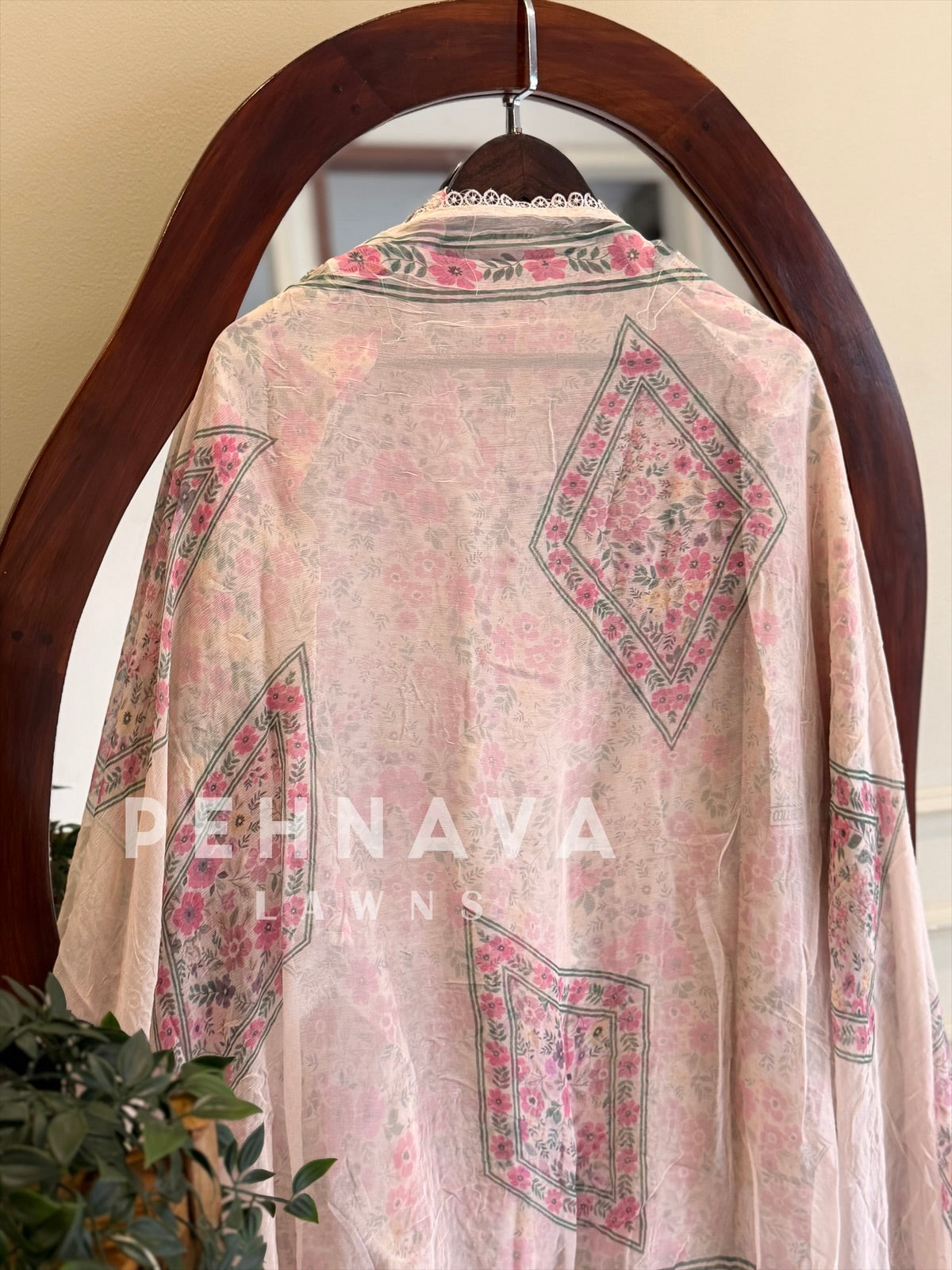 Floral Printed Unstitched Suit (Dispatch Time 4-5 Days)