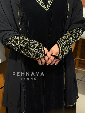 Premium Velvet Handworked Ensemble H 467