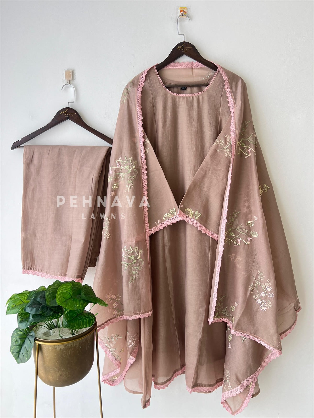 Lace-Trimmed Embroidered Suit-4139 - Pehnava Lawns