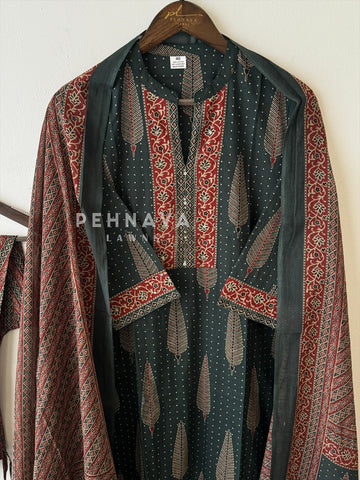 Classic Work Print Suit-No.11/3 - Pehnava Lawns