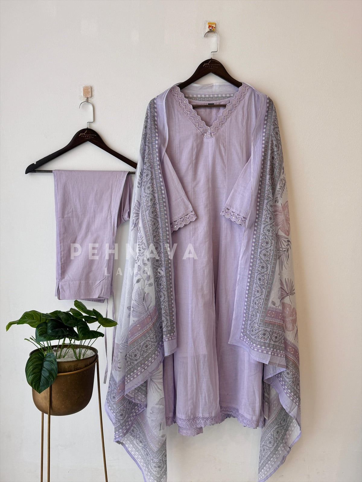 V-Neck Lace Trimed Anarkali Suit-6/D261 - Pehnava Lawns