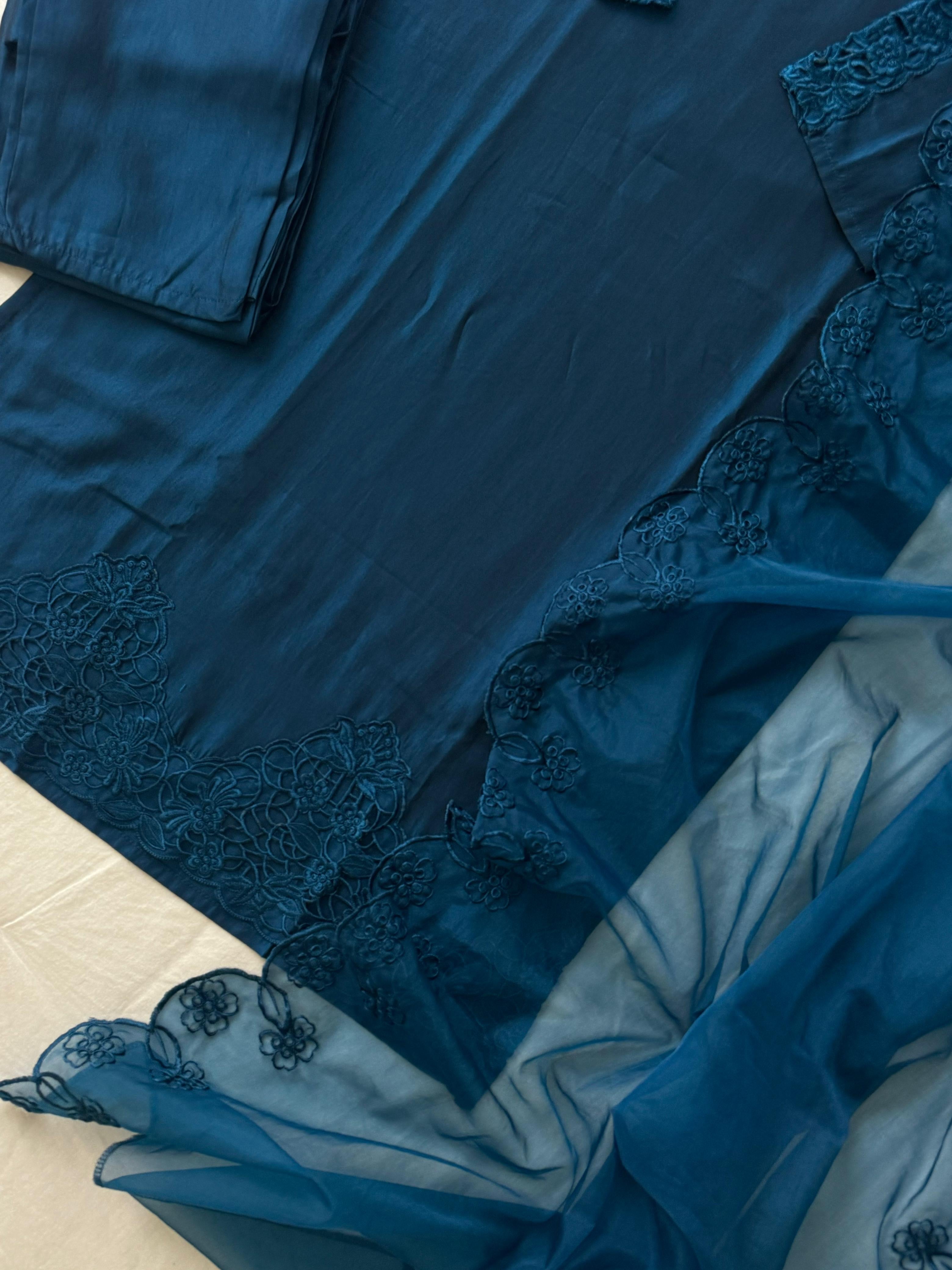 Stylist Pret Collection Tunic Dress(Drafttttttt) - Pehnava Lawns