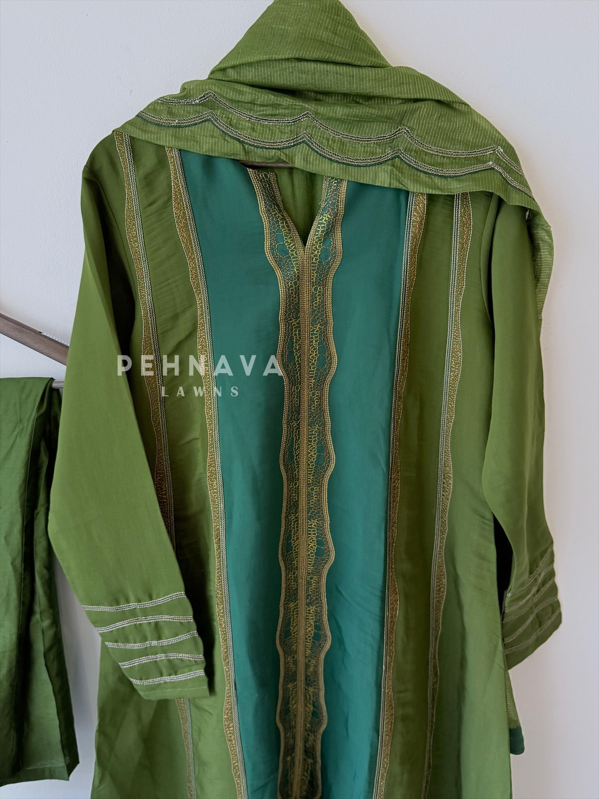 Straight Panel Embroidered Suit