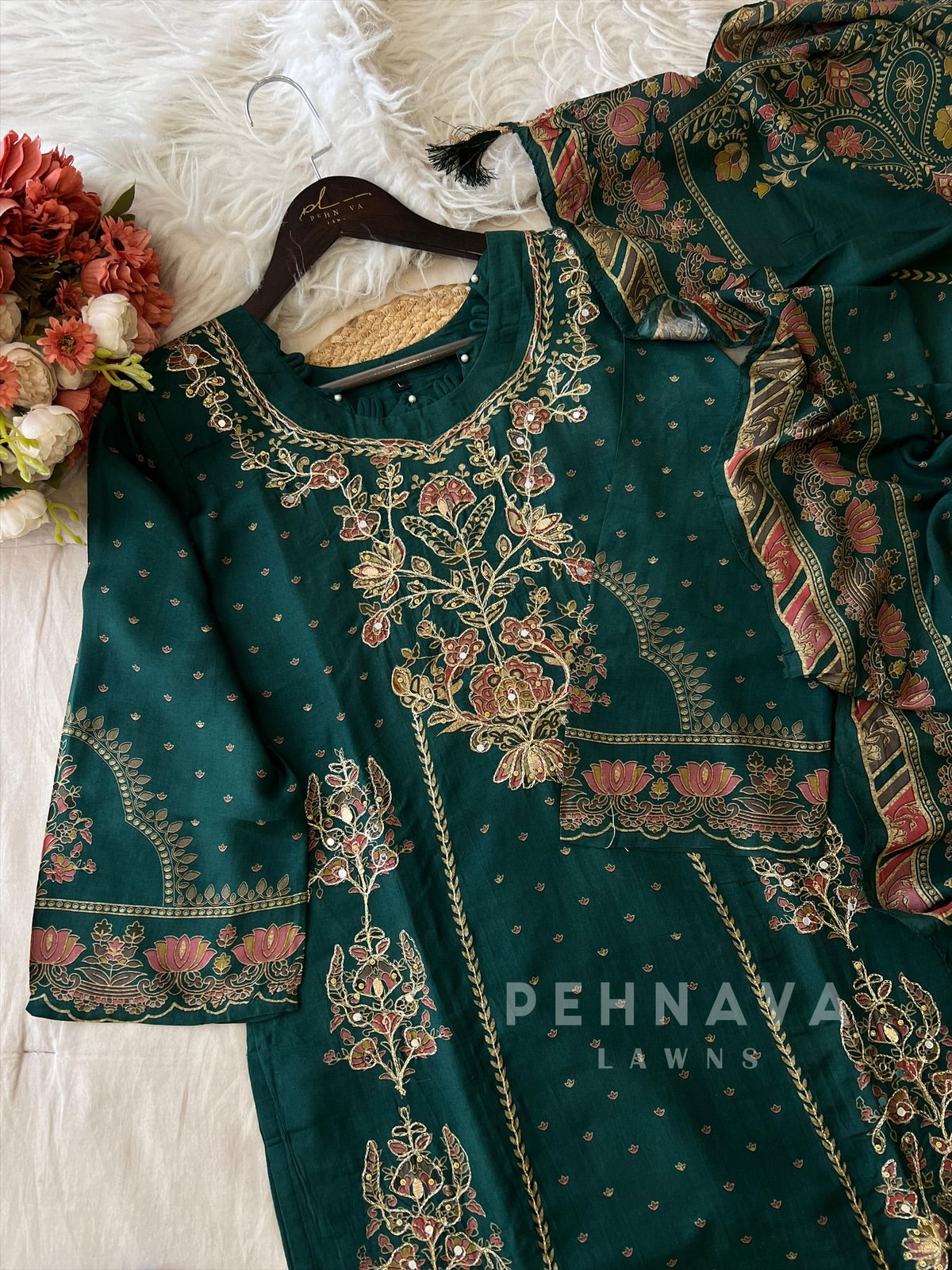 Muslin Stitched Suit-KT-326 A
