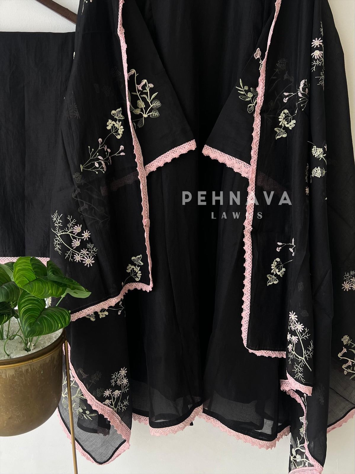 Lace-Trimmed Embroidered Suit-4139 - Pehnava Lawns