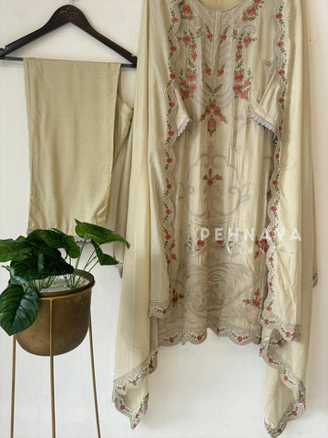 Floral Embroidered Suit-6202