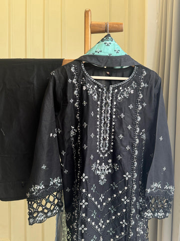Black Embroidered Pakistani Suit-5364D