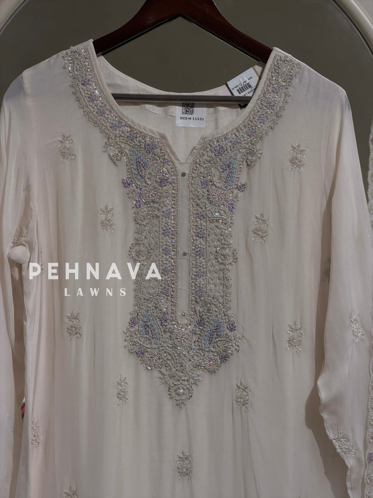 Premium  zardosi Handworked Suit-11531