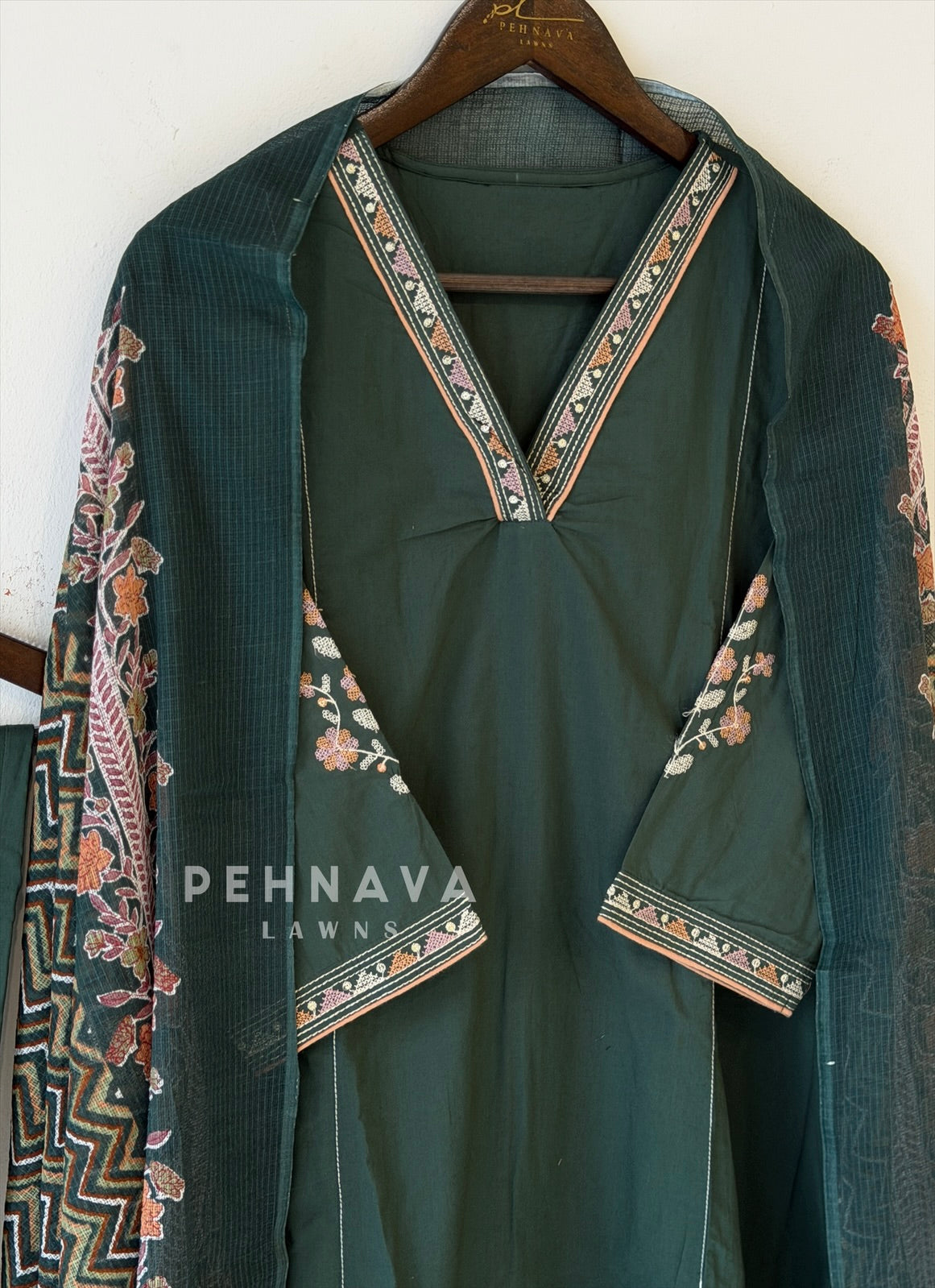 V-Neck Embroidered Panel Suit Set-13230