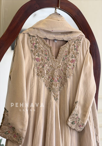 Zardozi Embroidered Yoke Anarkali Suit 6204