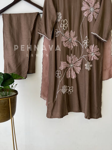 Heritage Bead Floral Suit-2285 - Pehnava Lawns