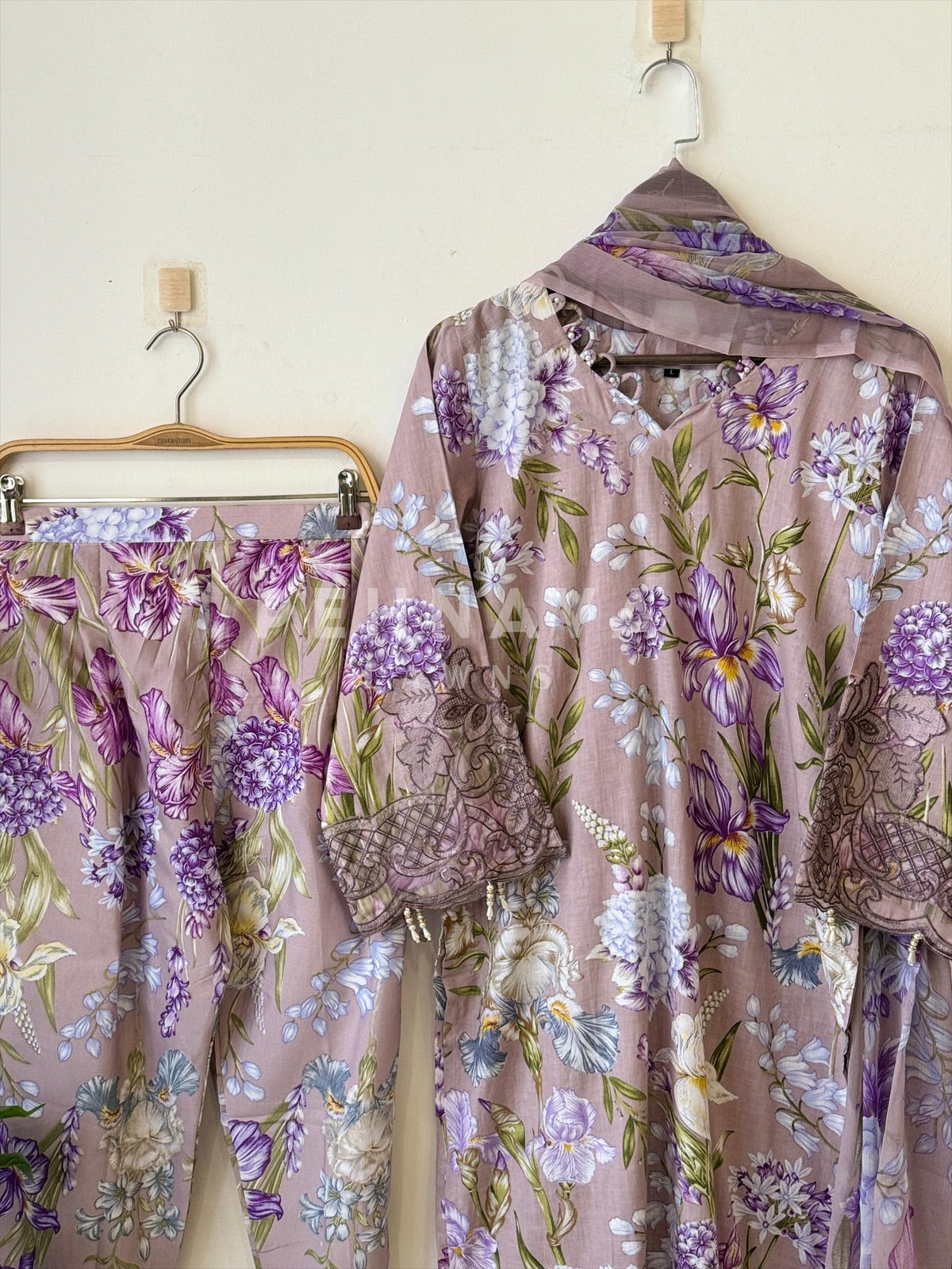 Floral Print Lawn Suit with Printed Dupatta-Chiffon 1413 - Pehnava Lawns