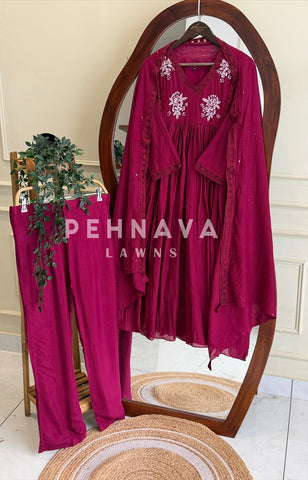 Lace-Trimmed Kurta Set