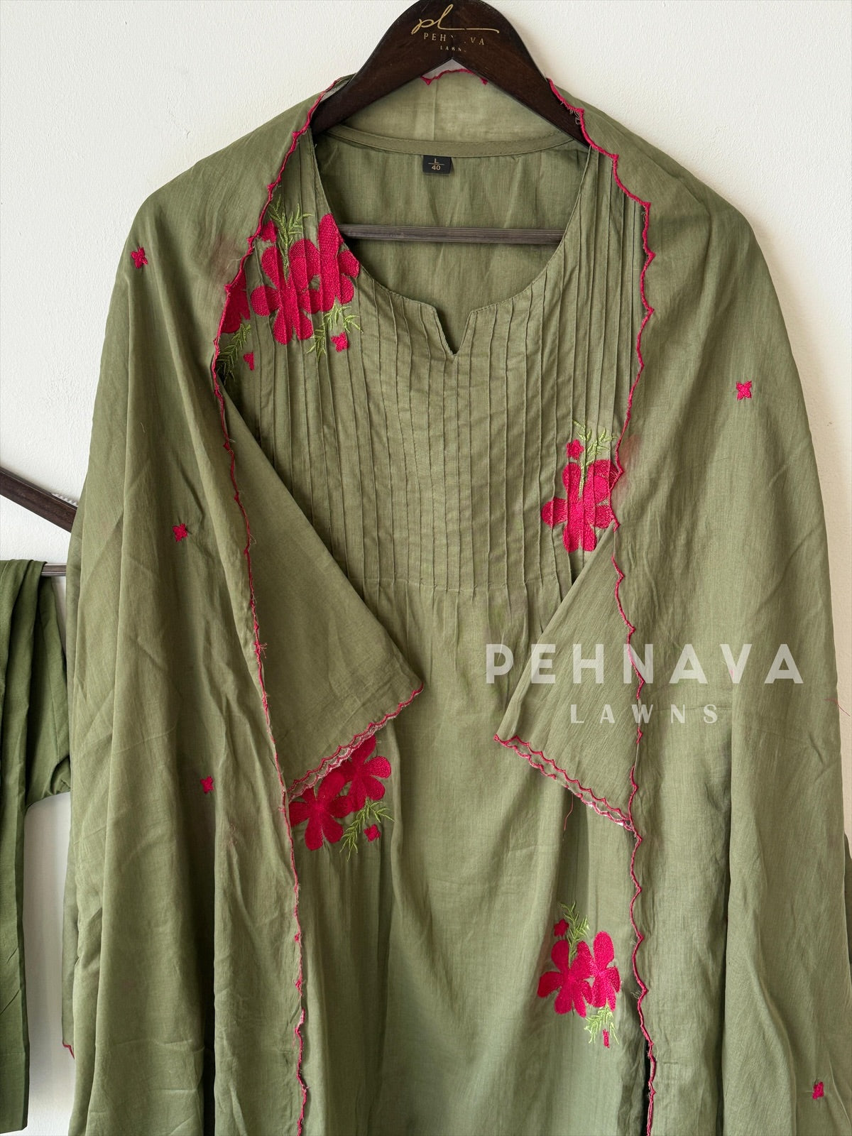 Cotton Floral Embroidered Suit-15441 - Pehnava Lawns