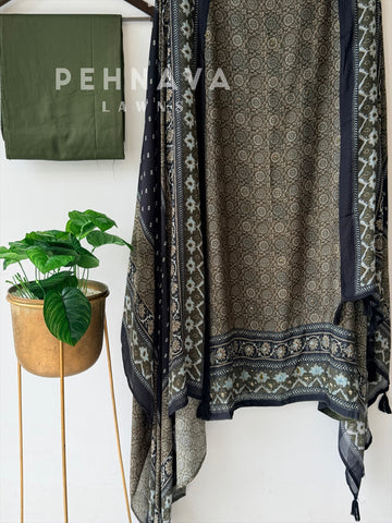 Ajrak Printed Unstitched Suit