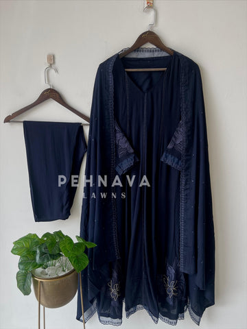 Lace Detail Crinkled Rayon Suit