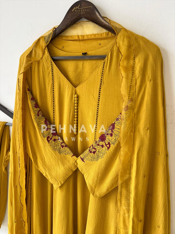 Crinkled Rayon Anarkali-6098
