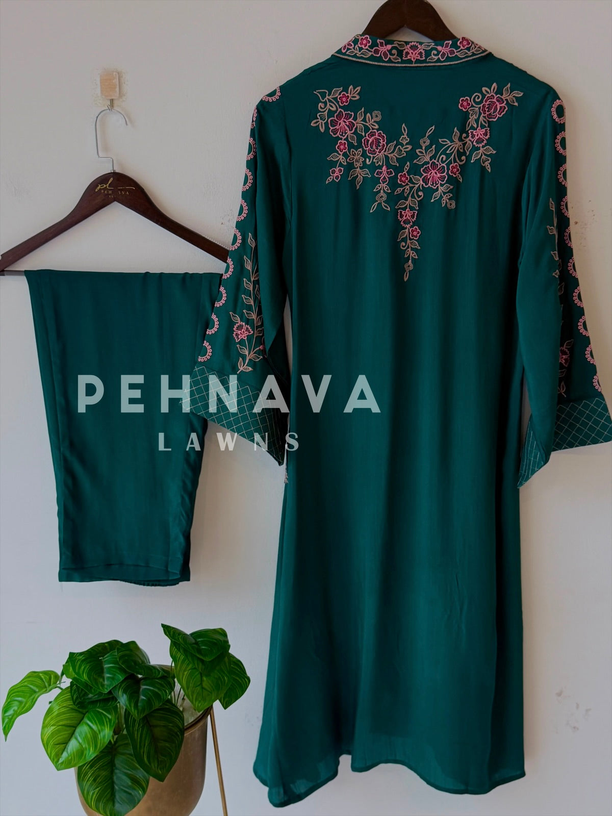 Muslin Embroidered Ensemble D010