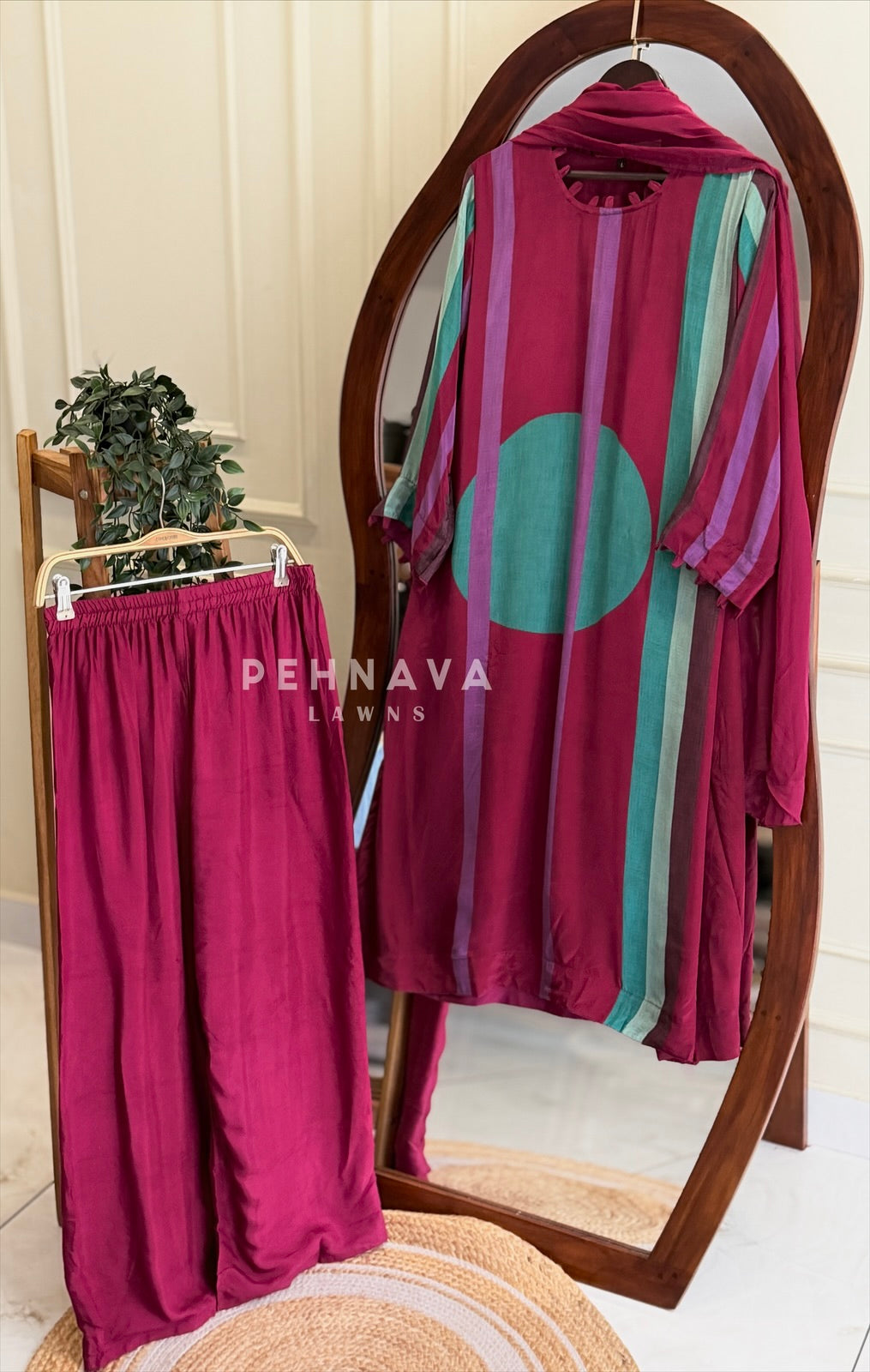 Striped Crepe Suit Set 5012