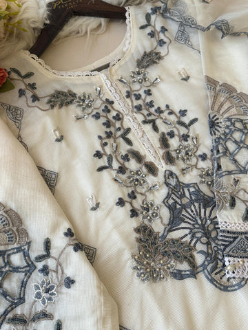 Embroidered Suit Set 1043