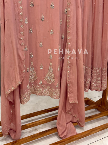 Premium Chinnon Handworked Ensemble-U4308