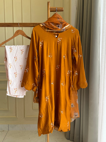 Comfortable and Trendy Tunic Set