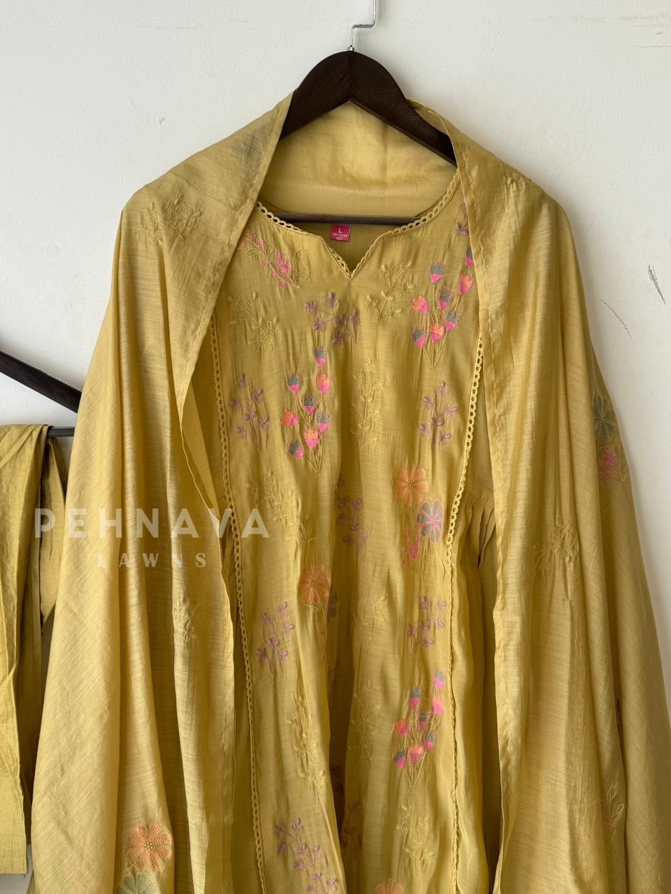 Floral Chanderi Ethnic suit 3187 JS16