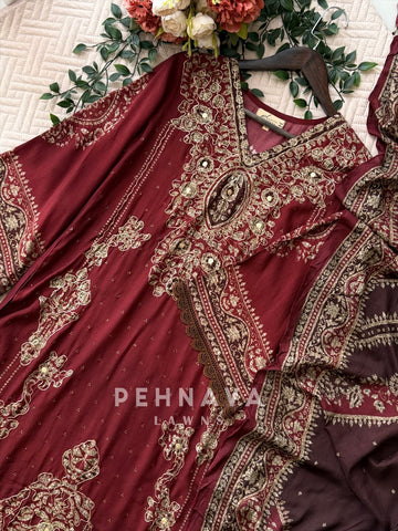 Muslin Stitched Suit KT 355 - Pehnava Lawns
