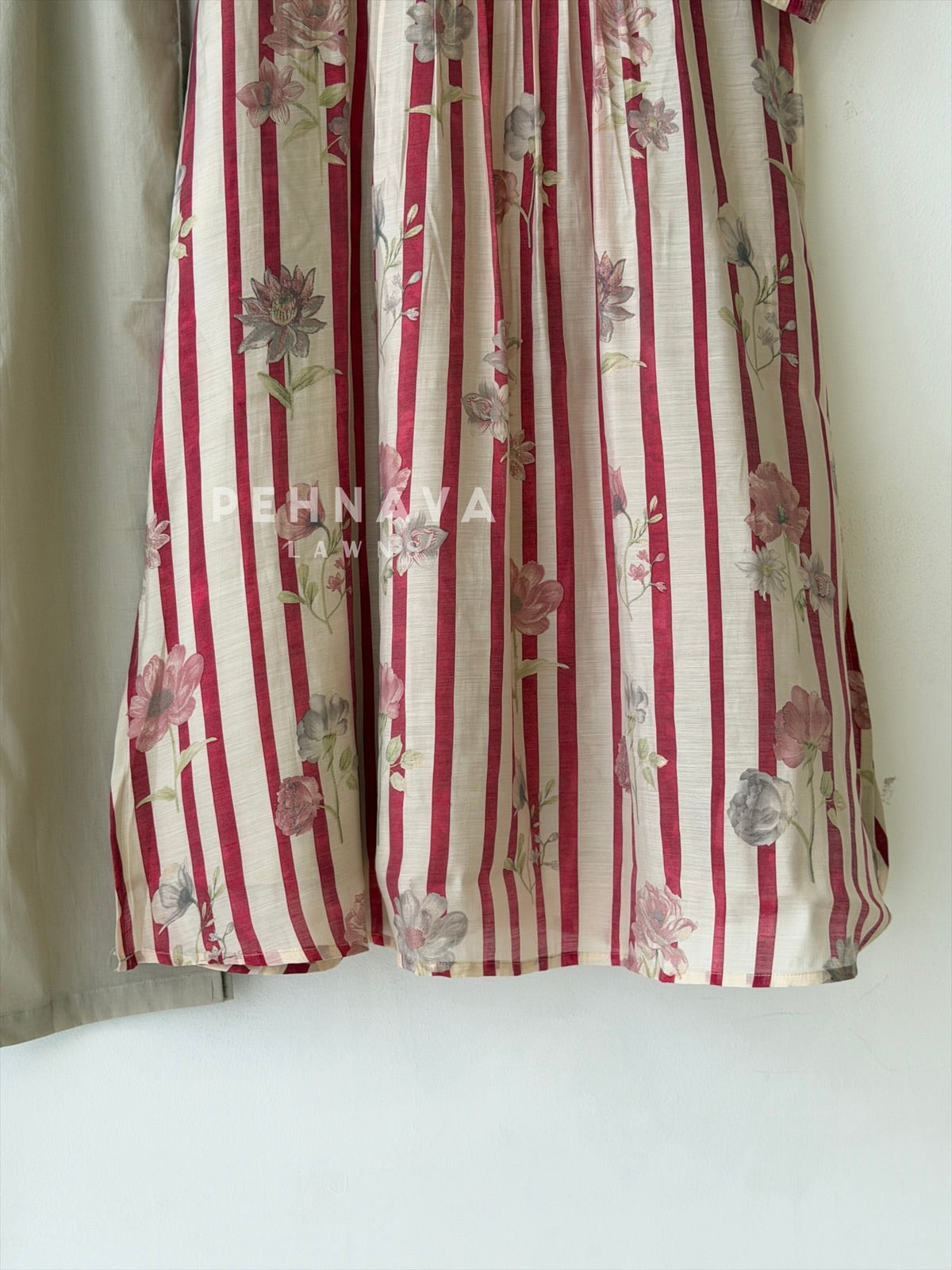 Pleated Yoke Floral Printed Two Piece Set 2268