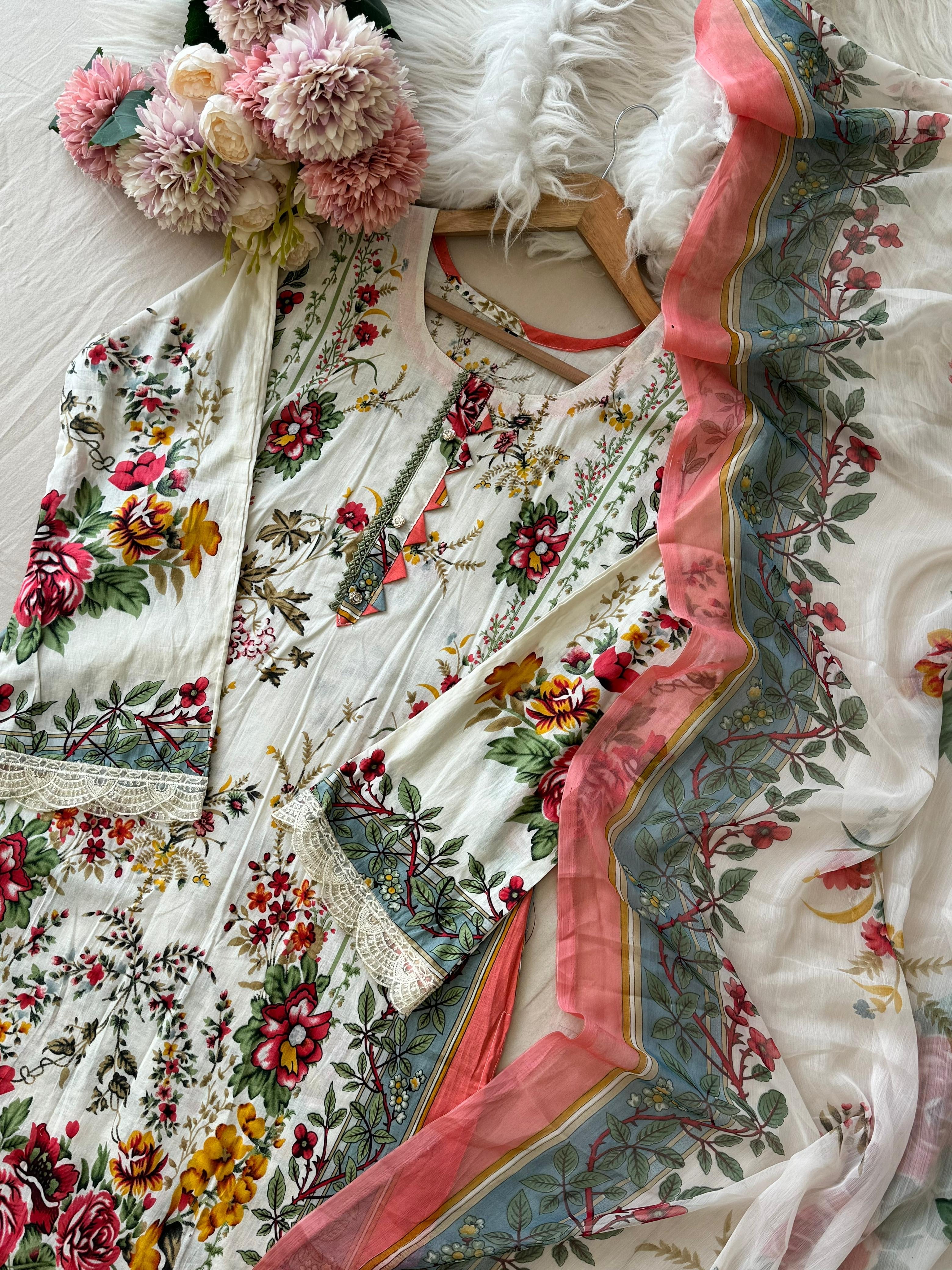 Printed Pakistani Cotton Suit with Chiffon Dupatta-1358 - Pehnava Lawns