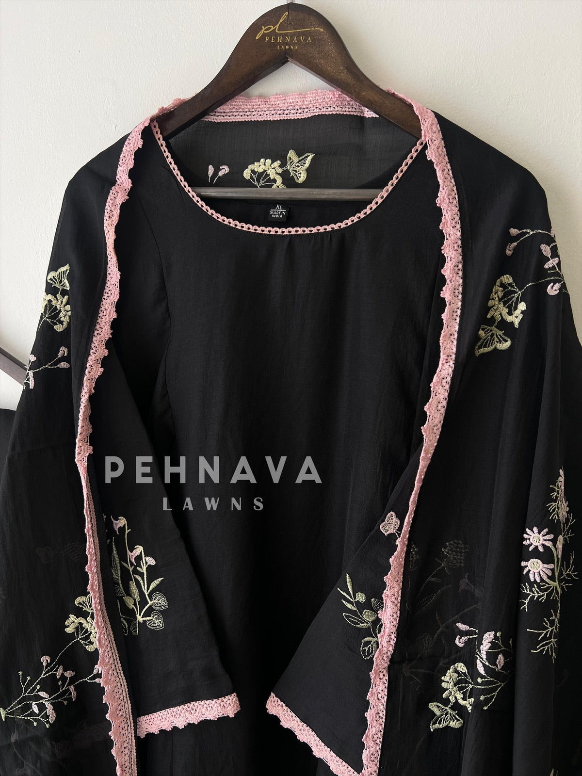 Lace-Trimmed Embroidered Suit-4139 - Pehnava Lawns